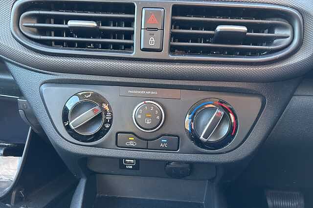 Hyundai i10 1.2 MPi SE Connect 5dr Auto