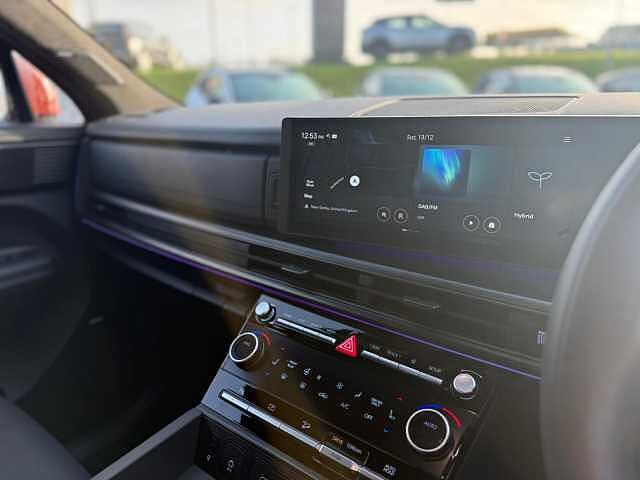 Hyundai SANTA FE 1.6 TGDi Hybrid Calligraphy 5dr 4WD Auto
