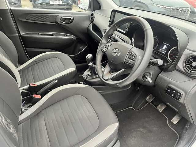 Hyundai i10 1.2 MPi SE Connect 5dr