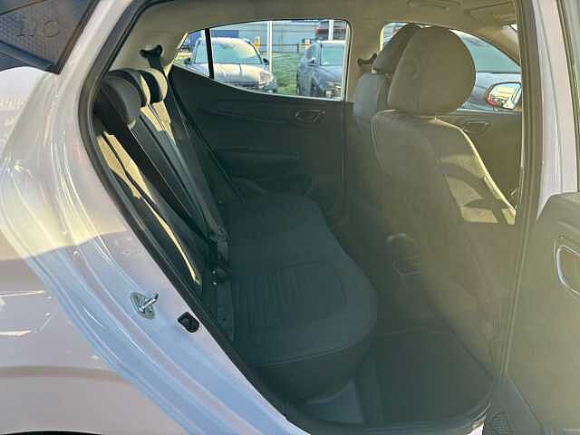 Hyundai i10 1.0 [63] Advance 5dr [Nav]