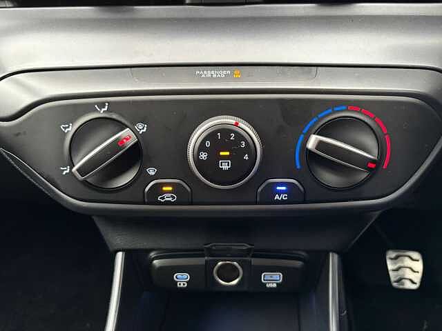 Hyundai BAYON 1.0 TGDi [90] Black Line 5dr