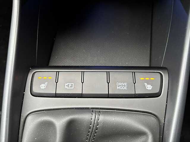 Hyundai BAYON 1.0 TGDi [90] Black Line 5dr