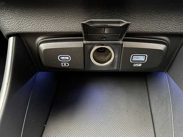 Hyundai BAYON 1.0 TGDi [90] Black Line 5dr