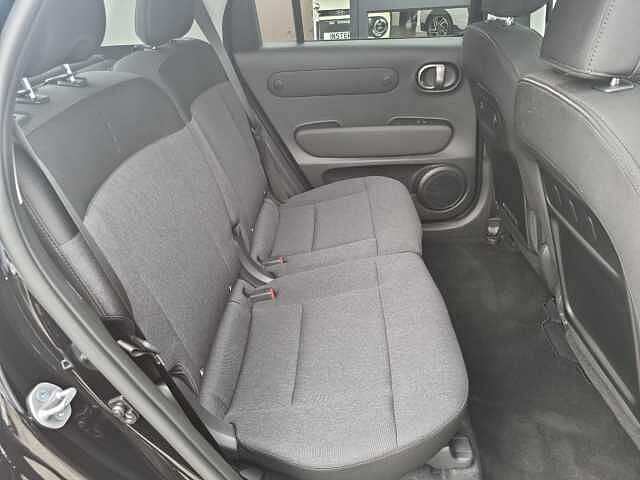 Hyundai HYUNDAI INSTER 02 EV HYUNDAI INSTER 02 EV