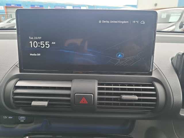 Hyundai HYUNDAI INSTER 02 EV HYUNDAI INSTER 02 EV