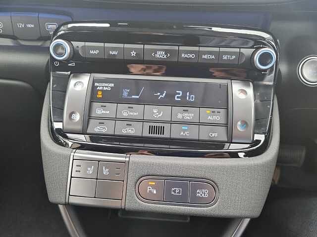 Hyundai HYUNDAI INSTER 02 EV HYUNDAI INSTER 02 EV