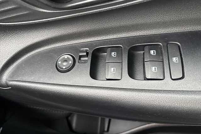 Hyundai i20 1.0T GDi 48V MHD SE Connect 5dr