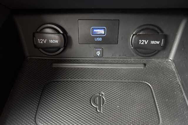 Hyundai IONIQ 1.6 GDi Hybrid Premium SE 5dr DCT White