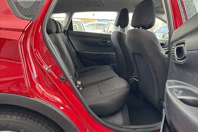 Hyundai BAYON 1.0 TGDi 48V MHEV SE Connect 5dr DCT Red