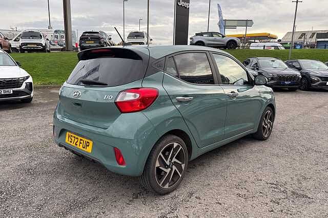 Hyundai i10 1.0 MPi Premium 5dr
