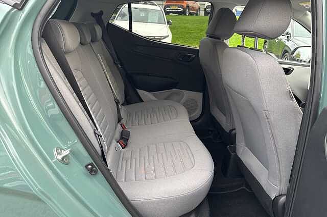 Hyundai i10 1.0 MPi Premium 5dr