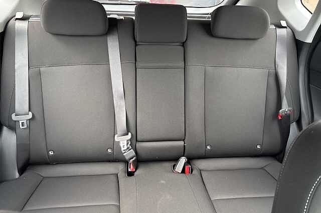 Hyundai KONA 1.6T 138 Advance 5dr