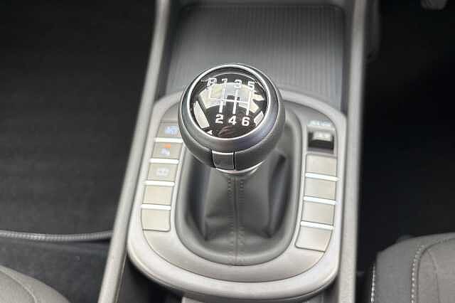 Hyundai KONA 1.6T 138 Advance 5dr