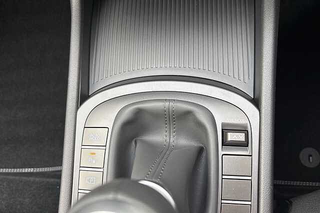 Hyundai KONA 1.6T 138 Advance 5dr