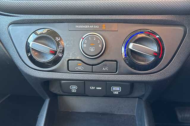 Hyundai i10 1.2 Advance 5dr Auto