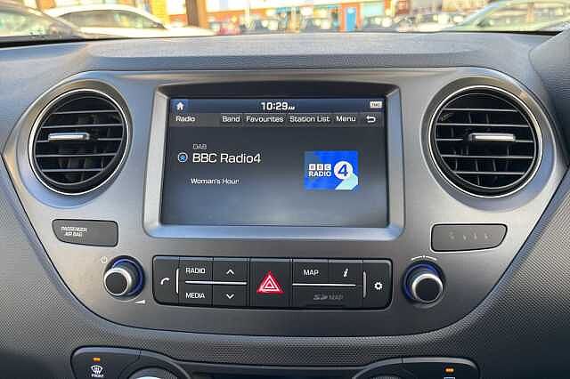 Hyundai i10 1.2 Premium SE 5dr