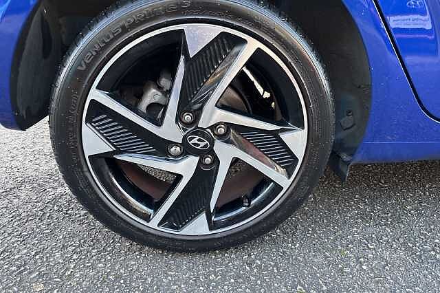 Hyundai i10 1.2 MPi Premium 5dr Auto